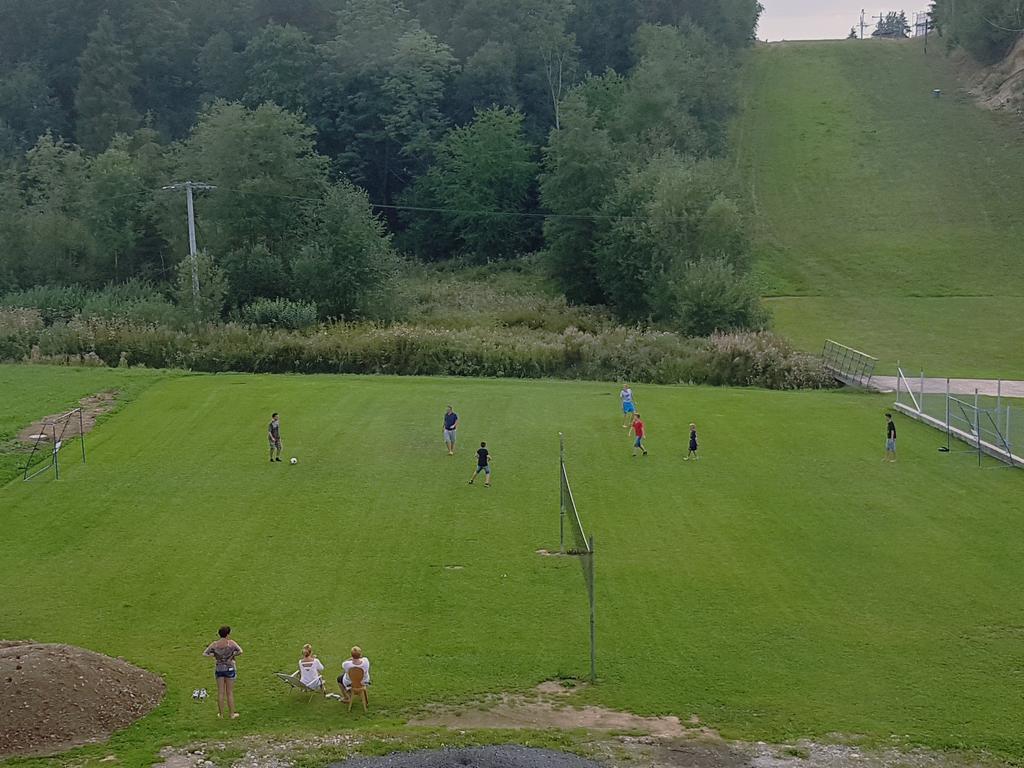 Dom Wypoczynkowy Jedrus Bialka Tatrzanska Exteriör bild