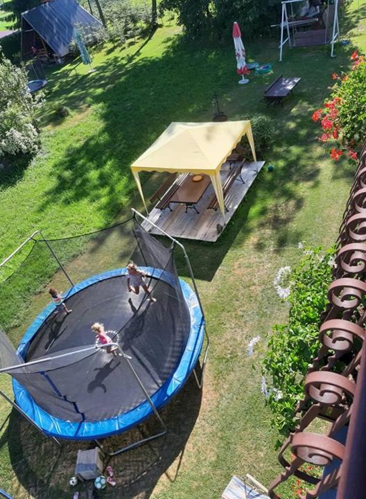 Dom Wypoczynkowy Jedrus Bialka Tatrzanska Exteriör bild